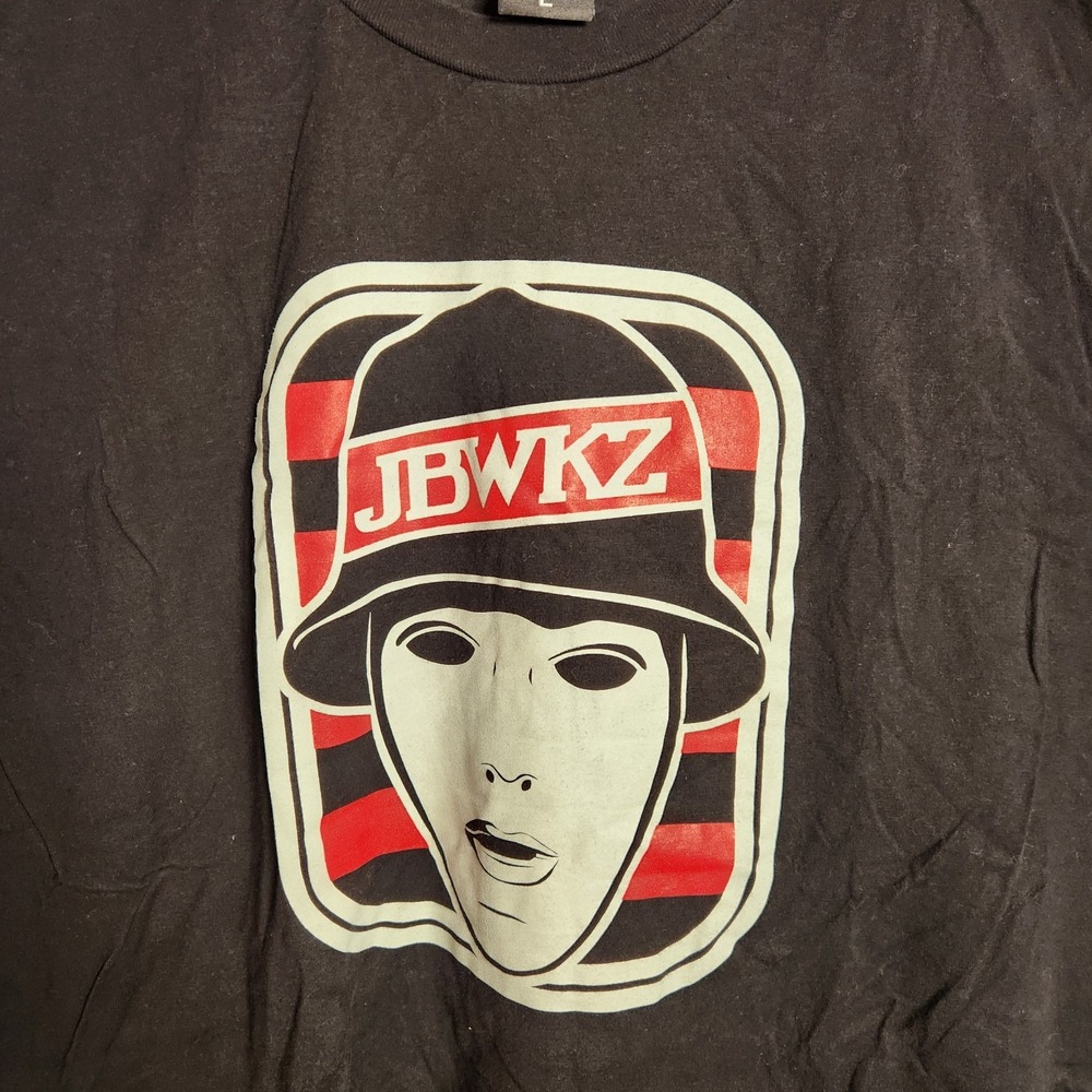 JBWKZ Jabbawockeez Official Mask Bucket Hat Graphic T-Shirt Black Men's L...